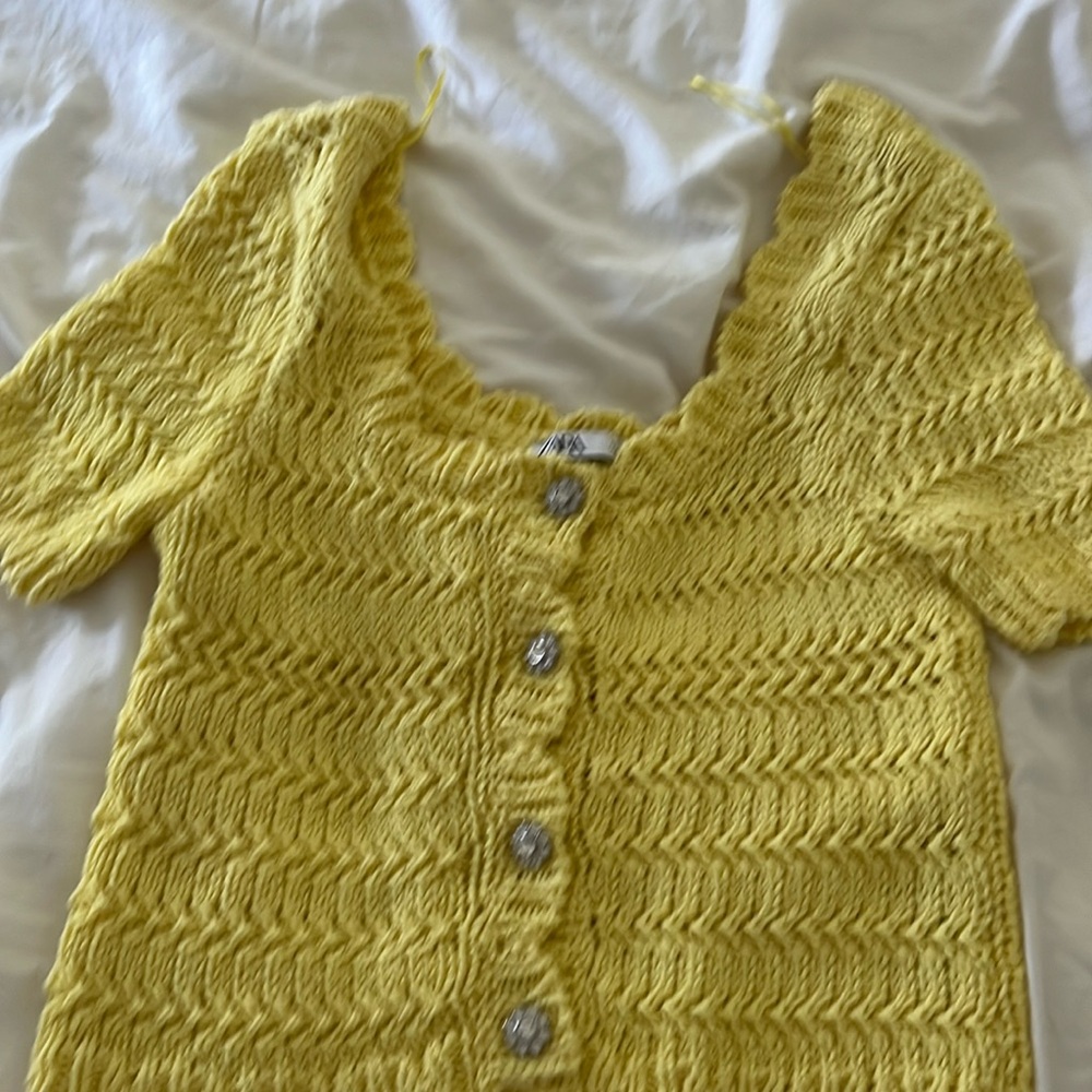 ZARA yellow cardigan tee